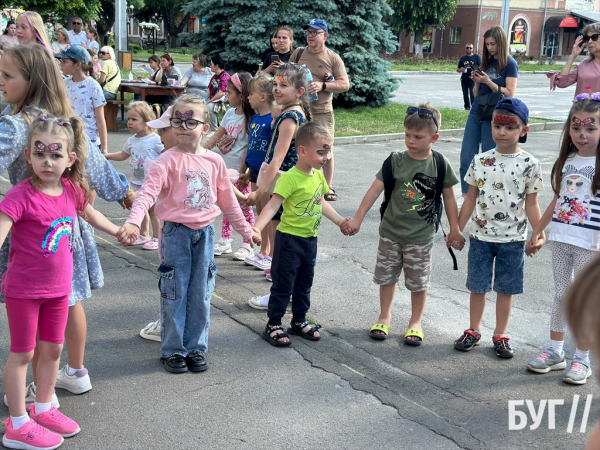 У Нововолинську відзначили День захисту дітей: фоторепортаж | Новини Нововолинська