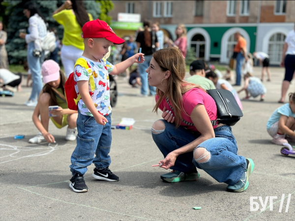 У Нововолинську відзначили День захисту дітей: фоторепортаж | Новини Нововолинська