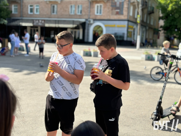 У Нововолинську відзначили День захисту дітей: фоторепортаж | Новини Нововолинська