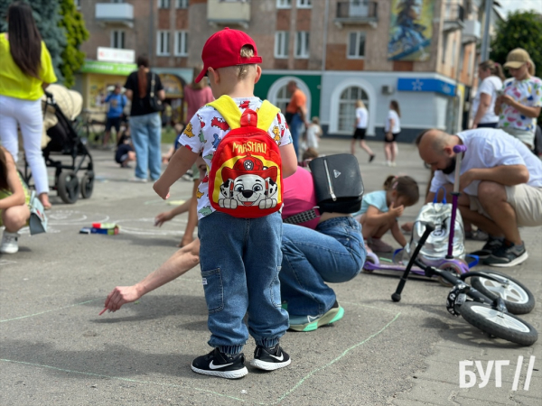 У Нововолинську відзначили День захисту дітей: фоторепортаж | Новини Нововолинська