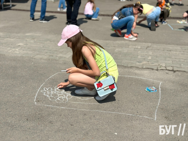 У Нововолинську відзначили День захисту дітей: фоторепортаж | Новини Нововолинська