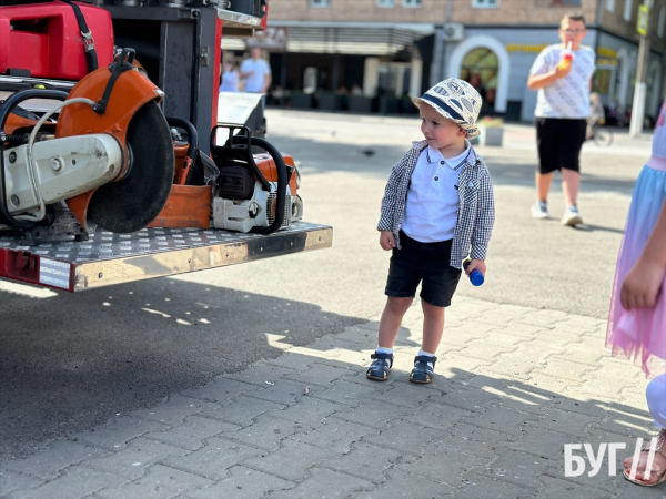 У Нововолинську відзначили День захисту дітей: фоторепортаж | Новини Нововолинська