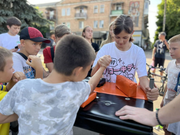 У Нововолинську провели відкритий стіл з армрестлінгу | Новини Нововолинська