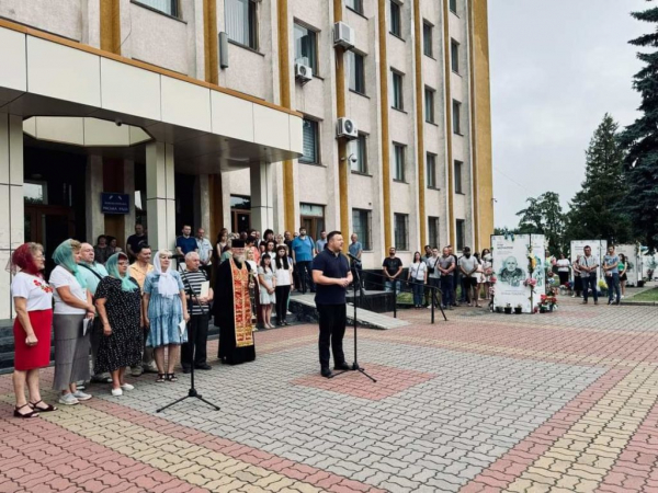 У Нововолинську відбулася година пам'яті та спільна молитва з нагоди Дня Української Державності | Новини Нововолинська