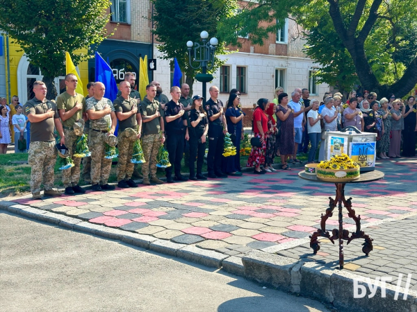 День пам’яті захисників України: у Нововолинську вшанували загиблих Героїв | Новини Нововолинська