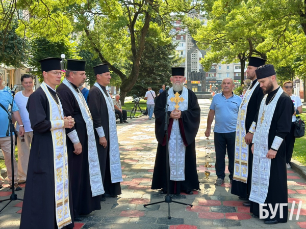 День пам’яті захисників України: у Нововолинську вшанували загиблих Героїв | Новини Нововолинська