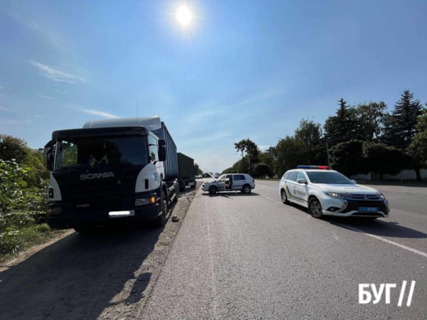 У Нововолинську легковик в'їхав у вантажівку: є потерпілі | Новини Нововолинська