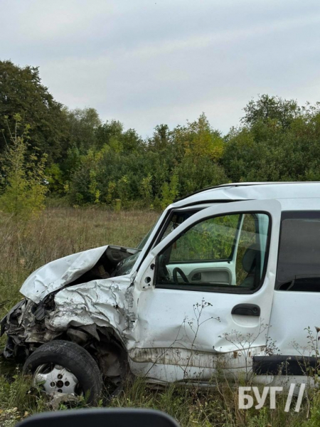 Поблизу Нововолинська трапилась ДТП: є потерпілі | Новини Нововолинська