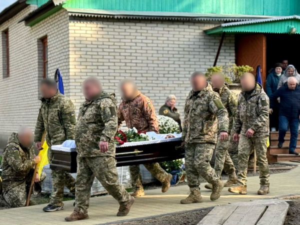 Жителі Нововолинської громади віддали останню шану двом полеглим Героям | Новини Нововолинська