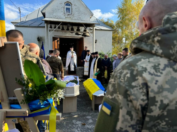 Нововолинська громада попрощалася із Захисником України Степаном Бірюковим | Новини Нововолинська