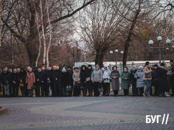 «Запали свічку пам’яті»: в Нововолинську вшанували пам'ять жертв Голодомору | Новини Нововолинська