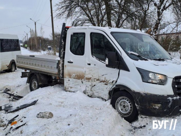 [ОНОВЛЕНО] Рейсовий автобус у Нововолинську потрапив в ДТП: є постраждалі | Новини Нововолинська