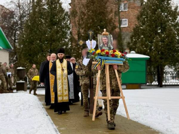 У Нововолинській громаді попрощалися з Героєм Олегом Гелевичем | Новини Нововолинська