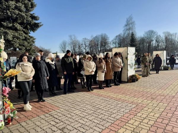 У Нововолинську вшанували пам’ять Захисників Донецького аеропорту | Новини Нововолинська