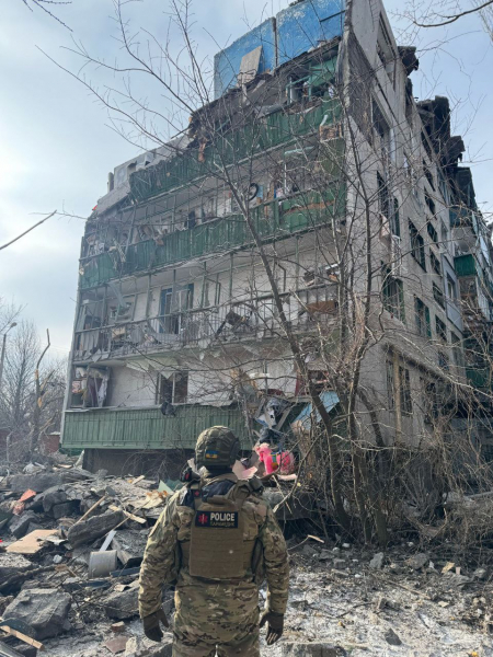 Костянтинівка під ударом: зруйновано десятки будівель, є загиблі - 22 лютого 2025 :: Донеччина