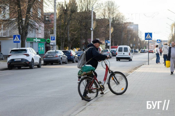 Місто буденне: у Нововолинськ завітала справжня весна | Новини Нововолинська