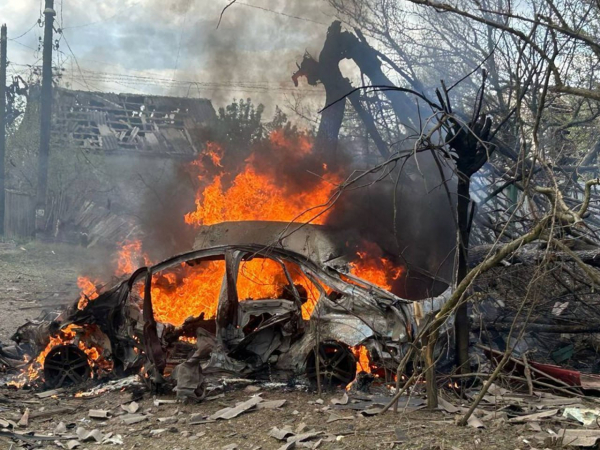 Обстріл Костянтинівки 27 квітня - є загиблі та постраждалі - 27 квітня 2025 :: Донеччина Обстріл Костянтинівки 27 квітня - є загиблі та постраждалі - 27 квітня 2025 :: Донеччина