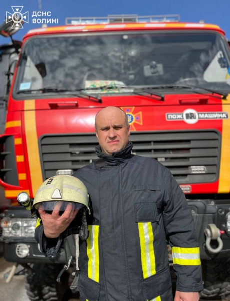 У Нововолинську рятувальники провели на заслужений відпочинок свого колегу | Новини Нововолинська