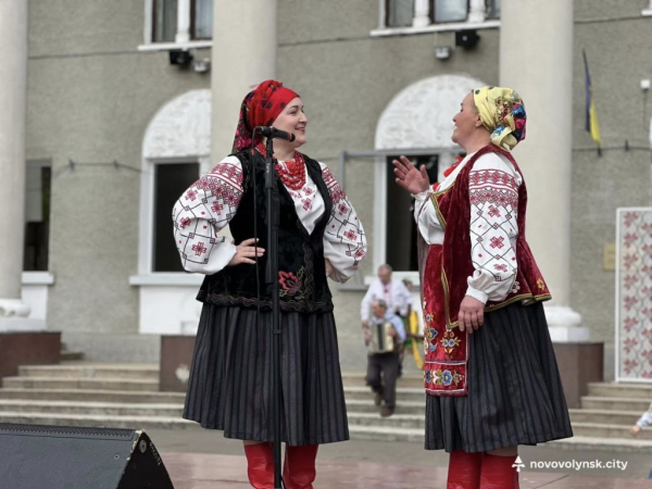 «Великдень: традиції оживають»: у Нововолинську відбувся благодійний захід | Новини Нововолинська «Великдень: традиції оживають»: у Нововолинську відбувся благодійний захід | Новини Нововолинська