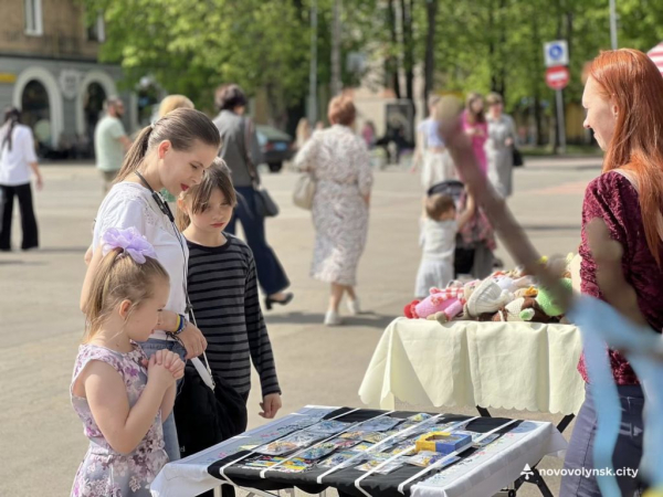 «Великдень: традиції оживають»: у Нововолинську відбувся благодійний захід | Новини Нововолинська «Великдень: традиції оживають»: у Нововолинську відбувся благодійний захід | Новини Нововолинська