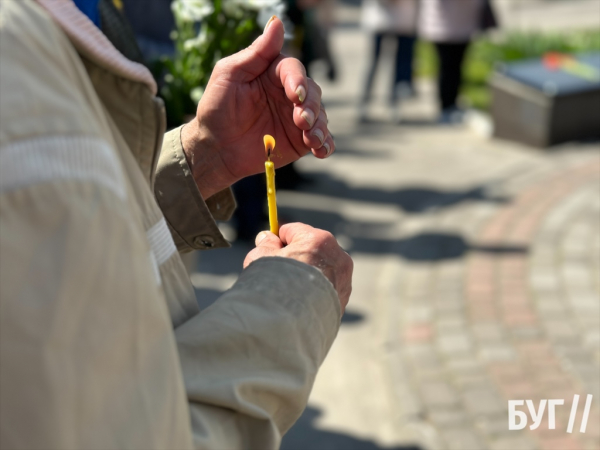 38 річниця аварії на ЧАЕС: у Нововолинську вшанували роковини трагедії | Новини Нововолинська