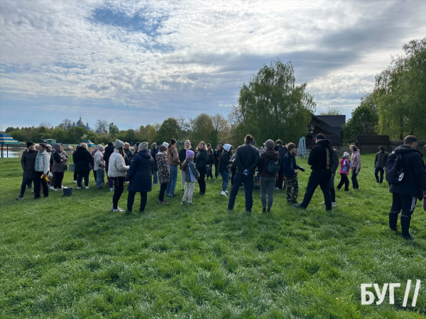 У Нововолинську на території озера відбулась толока | Новини Нововолинська