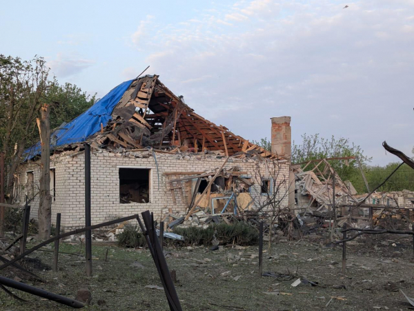 Окупанти знову атакують: за добу на Донеччині загиблі, зруйновані будинки та евакуація дітей - 26 квітня 2025 :: Донеччина Окупанти знову атакують: за добу на Донеччині загиблі, зруйновані будинки та евакуація дітей - 26 квітня 2025 :: Донеччина