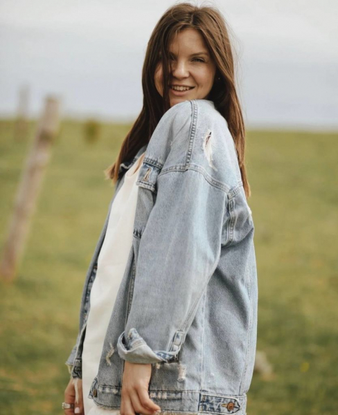 Красуня БУГу: спортивна та любляча мама двох діток Христина Пристая з Нововолинська | Новини Нововолинська