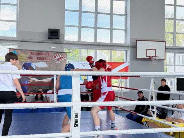 Юні спортсмени з Нововолинської громади стали призерами на чемпіонаті з боксу | Новини Нововолинська
