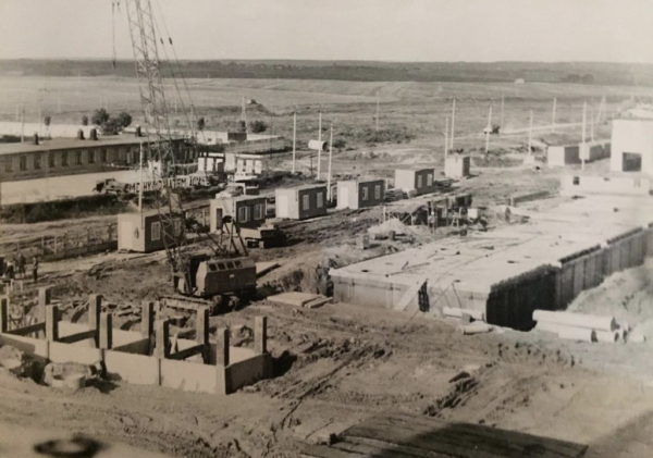 Ретро фото: історія розквіту і занепаду Нововолинського заводу СТО | Новини Нововолинська