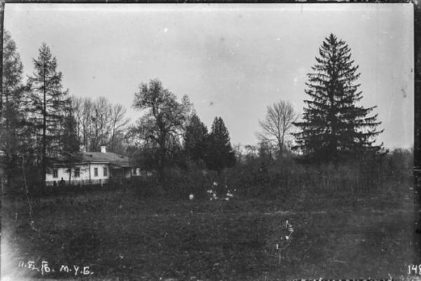 Відкривали школи за свої кошти, а самі жили скромно: унікальні фото родини Бобків із Будятичів, яку знищили «совєти» | Новини Нововолинська