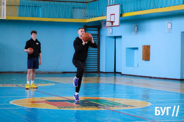 Гравці БК «Старий Луцьк» провели навчання для юних баскетболістів Нововолинської громади | Новини Нововолинська Гравці БК «Старий Луцьк» провели навчання для юних баскетболістів Нововолинської громади | Новини Нововолинська