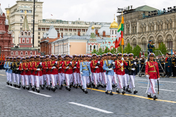 На параді в Москві марширували армії Китаю та інших країн - 09 травня 2025 :: Донеччина На параді в Москві марширували армії Китаю та інших країн - 09 травня 2025 :: Донеччина