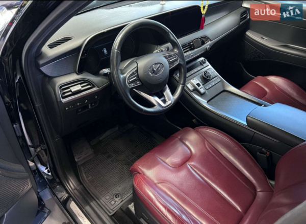 ТОП-10 найдорожчих автівок, які продають у Нововолинську | Новини Нововолинська