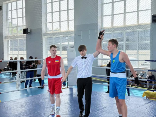 Юні спортсмени з Нововолинської громади стали призерами на чемпіонаті з боксу | Новини Нововолинська