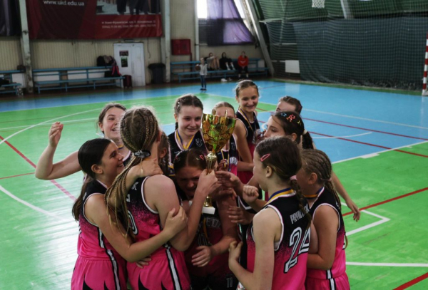 Баскетболістки з Нововолинська здобули перемогу на чемпіонаті України | Новини Нововолинська Баскетболістки з Нововолинська здобули перемогу на чемпіонаті України | Новини Нововолинська