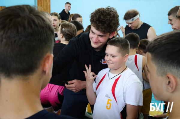 Гравці БК «Старий Луцьк» провели навчання для юних баскетболістів Нововолинської громади | Новини Нововолинська Гравці БК «Старий Луцьк» провели навчання для юних баскетболістів Нововолинської громади | Новини Нововолинська