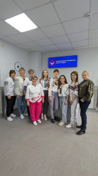 День вишиванки: нововолинці показали свої світлини в національному одязі | Новини Нововолинська