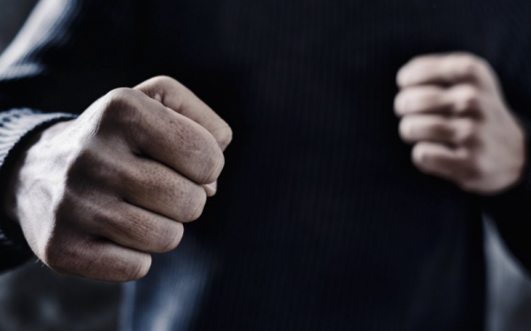 У Нововолинську 55-річний чоловік побив військового | Новини Нововолинська У Нововолинську 55-річний чоловік побив військового | Новини Нововолинська