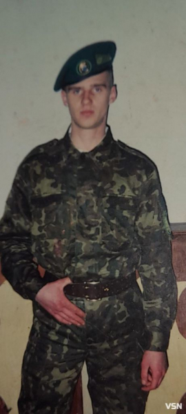 &laquo;Не хвилюйся, мамо, ми в лісі рибку ловимо&raquo;, а у слухавці &ndash; вибухи: спогади про Героя з Нововолинська Євгена Сороку | Новини Нововолинська