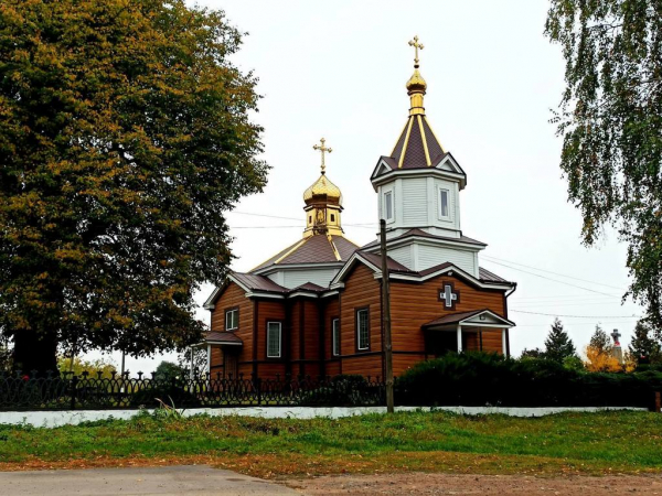 У Нововолинській громаді храму повернули історичну назву Різдва Пресвятої Богородиці | Новини Нововолинська