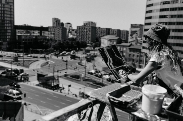 Красуня БУГу: Валерія Пасека з Благодатного підкорює Нью-Йорк своїми муралами | Новини Нововолинська