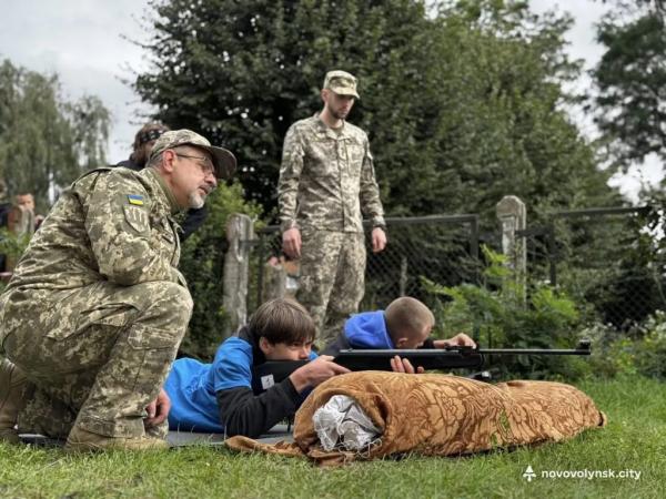 У Нововолинську відбулися «Козацькі забави» | Новини Нововолинська