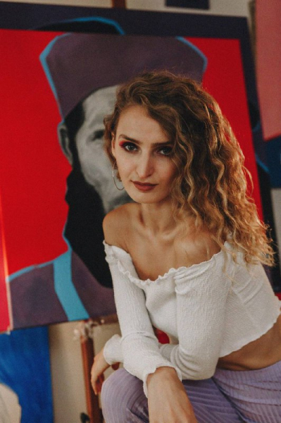 Красуня БУГу: Валерія Пасека з Благодатного підкорює Нью-Йорк своїми муралами | Новини Нововолинська