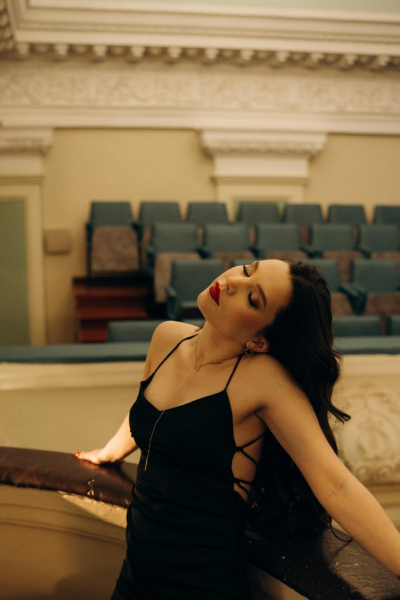 Красуня БУГу з Нововолинська: Яна Мордашова, яка перетворює роботу на мистецтво | Новини Нововолинська