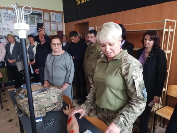 У Нововолинському центрі професійної освіти відкрили осередок з предмету «Захист України» | Новини Нововолинська