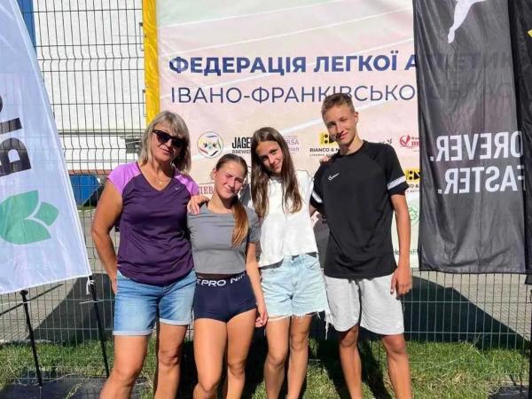 Юні легкоатлети з Нововолинська посіли призові місця на командному чемпіонаті України | Новини Нововолинська Юні легкоатлети з Нововолинська посіли призові місця на командному чемпіонаті України | Новини Нововолинська