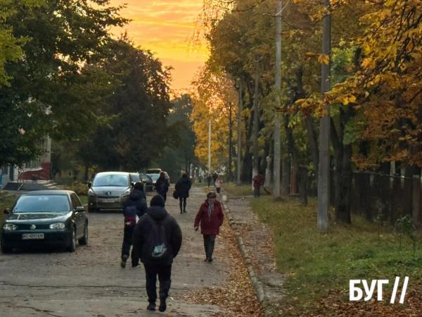 Фото дня: сонячний жовтневий ранок у Нововолинську | Новини Нововолинська Фото дня: сонячний жовтневий ранок у Нововолинську | Новини Нововолинська