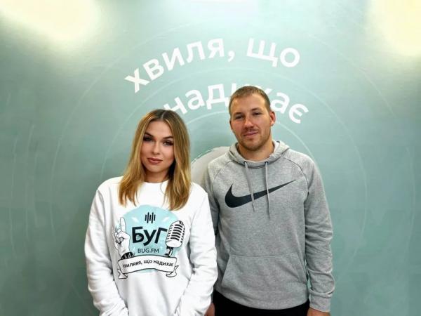 Тема дня на Радіо «БУГ»:Михайло Соколян про шлях від футболу, фронту до ампфутболу, силу духу та нові перемоги | Новини Нововолинська Тема дня на Радіо «БУГ»:Михайло Соколян про шлях від футболу, фронту до ампфутболу, силу духу та нові перемоги | Новини Нововолинська