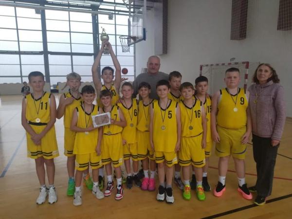 Команда баскетболістів з Нововолинська перемогла на Всеукраїнському турнірі у Львові | Новини Нововолинська